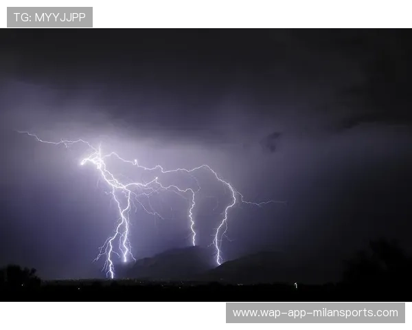 m0NESY再现神级瞬镜:慢放10倍都看不清他是怎么拉枪的⚡ m0NESY再现神级瞬镜:慢放10倍都看不清他是怎么拉枪的⚡